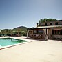 Comfortable Holiday Home With Private Pool Near the Beach in Alcudia, 