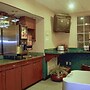 GARDEN CITY INN