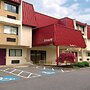 Red Roof Inn Cleveland Airport-Middleburg Heights