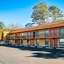 Econo Lodge Panama City