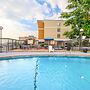 Hampton Inn St. Louis/Westport