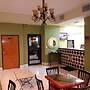 Budgetel Inn & Suites