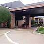 Quality Inn & Suites Searcy I-67