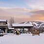 Park City Peaks Hotel