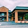 Super 8 by Wyndham Marion NC