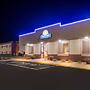 Days Inn by Wyndham Newton
