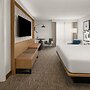 Sheraton Milwaukee Brookfield Hotel
