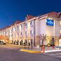 Microtel Inn & Suites by Wyndham Chihuahua