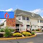 Motel 6 Enfield, CT - Hartford