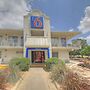 Motel 6 San Antonio, TX - Fiesta