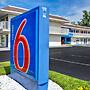 Motel 6 Dania Beach