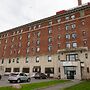 Prince Arthur Waterfront Hotel & Suites