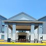 Holiday Inn Express & Suites Hiawassee, an IHG Hotel