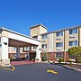 Holiday Inn Express Hotel & Suites Wabash, an IHG Hotel