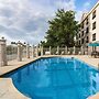 La Quinta Inn & Suites by Wyndham Bonita Springs Naples N.