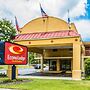 Econo Lodge Inn & Suites at Fort Moore