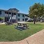Econo Lodge Inn & Suites Fulton - Rockport