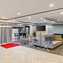 Holiday Inn Express Chicago-Downers Grove by IHG