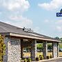 Days Inn by Wyndham Pittsburgh-Harmarville