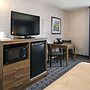 Quality Suites Whitby
