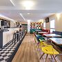 ibis Rochefort