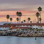 Oceanside Marina Suites
