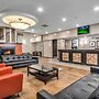 Seven Oaks Hotel Regina