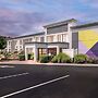 Spark by Hilton Hummelstown Hershey