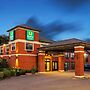 Quality Inn & Suites Garden of the Gulf