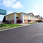 Quality Inn and Suites Springfield Southwest near I-72