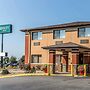 Quality Inn at Collins Road - Cedar Rapids