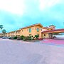 La Quinta Inn by Wyndham Clute Lake Jackson
