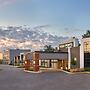 Four Points by Sheraton Point Edward Sarnia