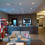 Four Points by Sheraton Winnipeg South