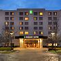 Embassy Suites by Hilton Chicago North Shore Deerfield