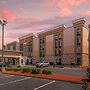 Comfort Inn & Suites East Hartford - Hartford