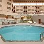 DoubleTree by Hilton Minneapolis - Park Place