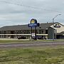 Days Inn by Wyndham Pratt