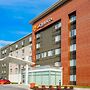 La Quinta Inn & Suites by Wyndham Baltimore BWI Airport