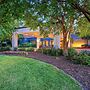 Courtyard by Marriott Hampton