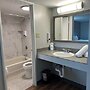 Whaler Inn and Suites