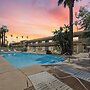 Sol Springs Inn