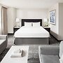Chelsea Hotel, Toronto