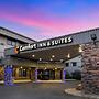 Comfort Inn & Suites North at the Pyramids