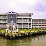 Comfort Suites Chincoteague Island Bayfront Resort
