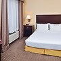 Holiday Inn Express Hotel & Suites Portland-Jantzen Beach, an IHG Hote