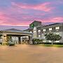 Holiday Inn Express Palestine by IHG