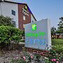 Holiday Inn Express Chicago NW - Vernon Hills, an IHG Hotel