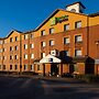 Holiday Inn Express Stoke On Trent, an IHG Hotel