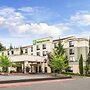 Holiday Inn & Suites Bothell, an IHG Hotel